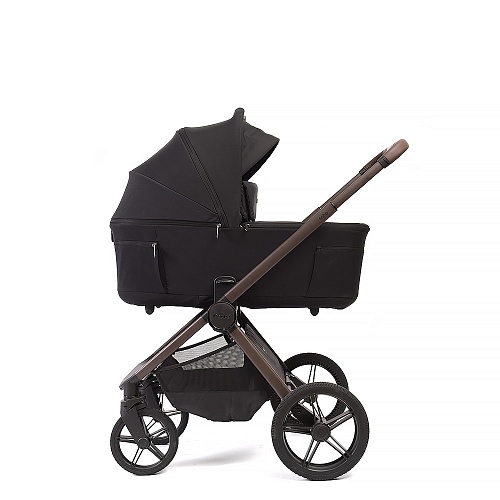 Коляска детская Peppy Soho 2 в 1 Black (черный), рама шоколад Коляска детская Peppy Soho 2 в 1 Black (черный), рама шоколад