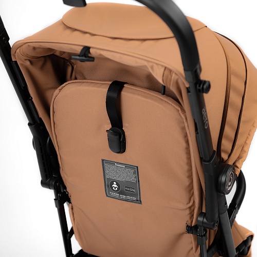 Прогулочная коляска Peppy Aero (Caramel) карамельный Прогулочная коляска Peppy Aero (Caramel) карамельный
