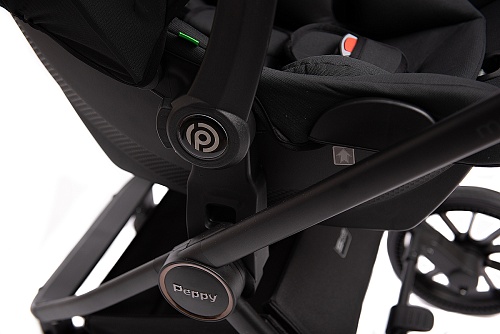 Автолюлька Peppy RIse (carbon) 40-87 см (черный) Автолюлька Peppy RIse (carbon) 40-87 см (черный)