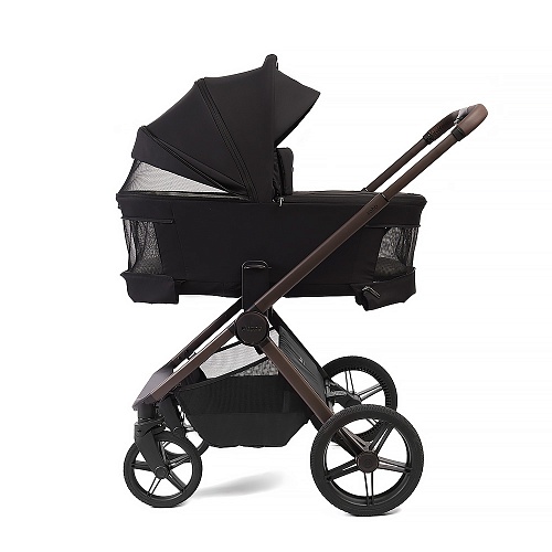 Коляска детская Peppy Soho 2 в 1 Black (черный), рама шоколад Коляска детская Peppy Soho 2 в 1 Black (черный), рама шоколад