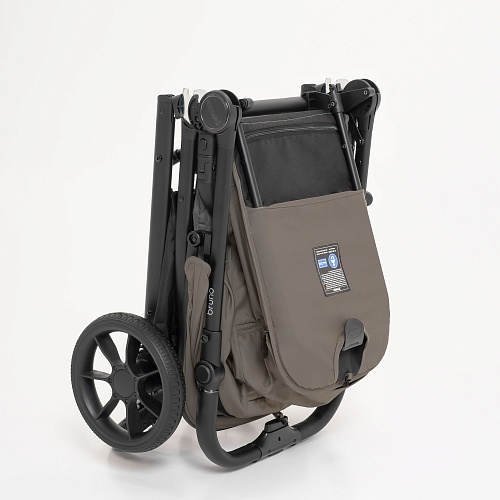 Прогулочная коляска Peppy Bruno (Sandstone) песочный Прогулочная коляска Peppy Bruno (Sandstone) песочный