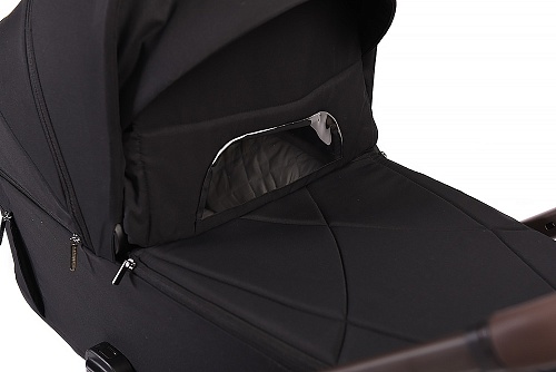 Коляска детская Peppy Soho 2 в 1 Black (черный), рама шоколад Коляска детская Peppy Soho 2 в 1 Black (черный), рама шоколад